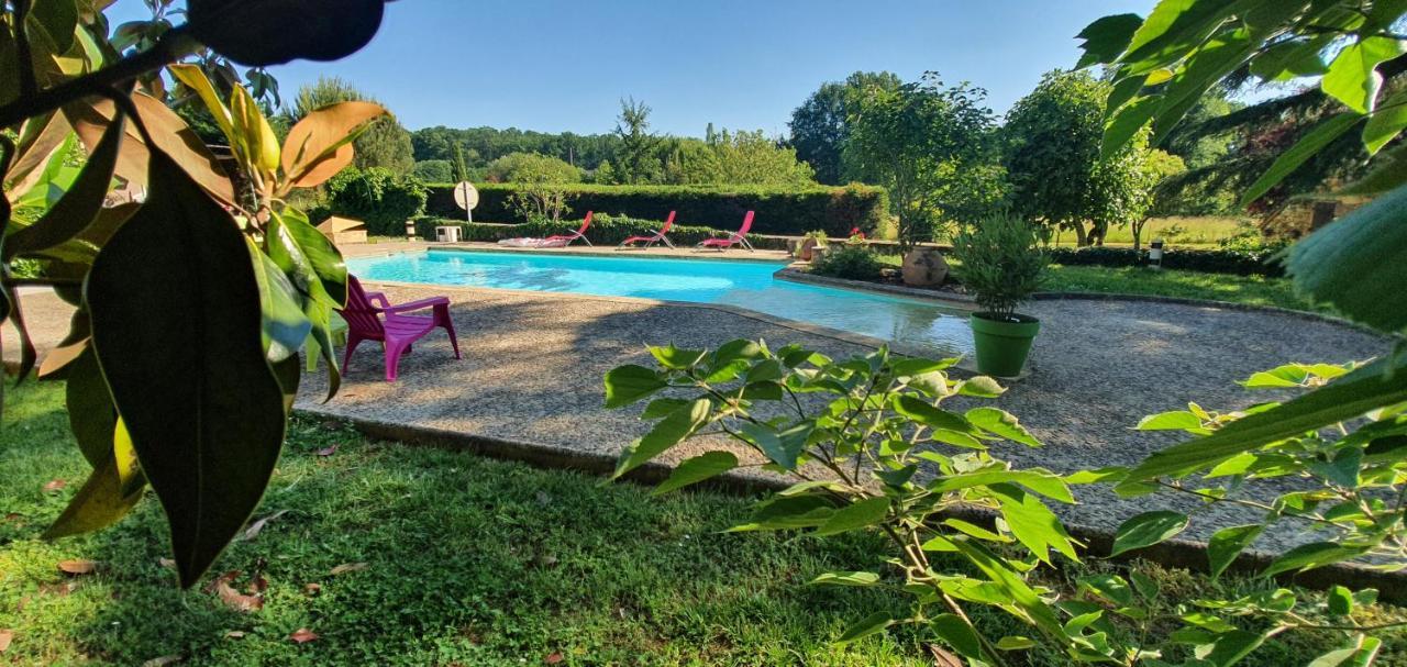 Auberge Du Relais D Auniac Hotel Bar Restaurant Piscine Anglars-Nozac Luaran gambar