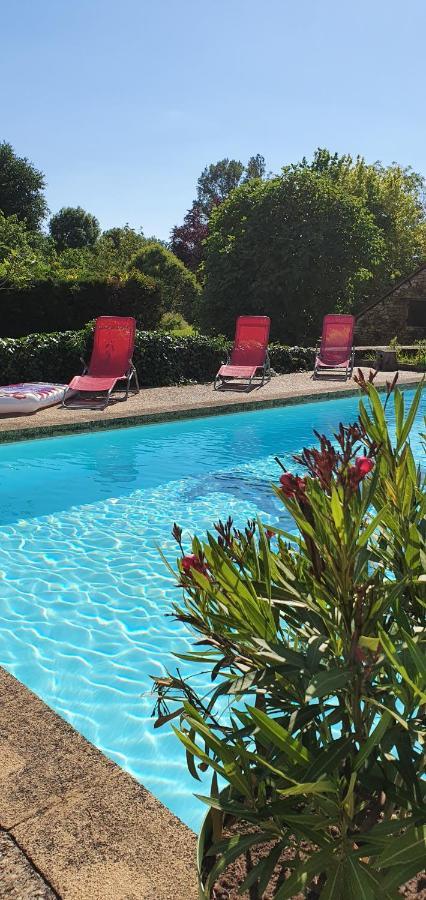 Auberge Du Relais D Auniac Hotel Bar Restaurant Piscine Anglars-Nozac Luaran gambar